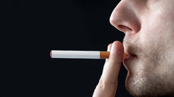E-Cigarettes Less Addictive Than Cigarettes, Researchers Say